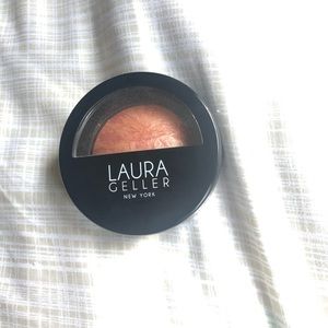 Laura Geller baked blush - Peach Berry